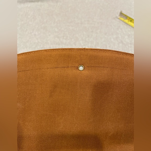 Lewis vintage embossed leather bag - Picture 7 of 15